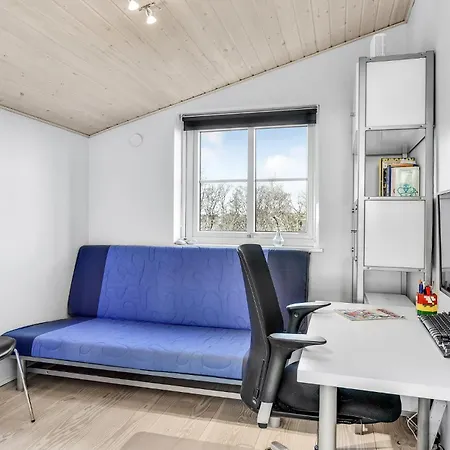 Pet Friendly In With Sauna Holiday home