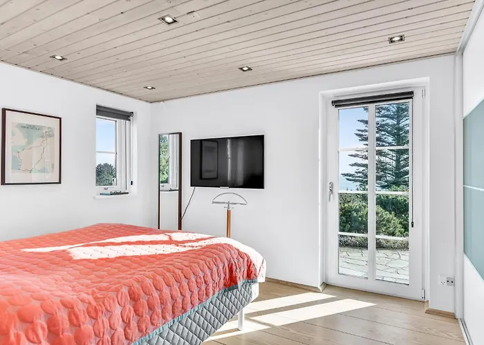 Дом отдыха Pet Friendly In With Sauna *